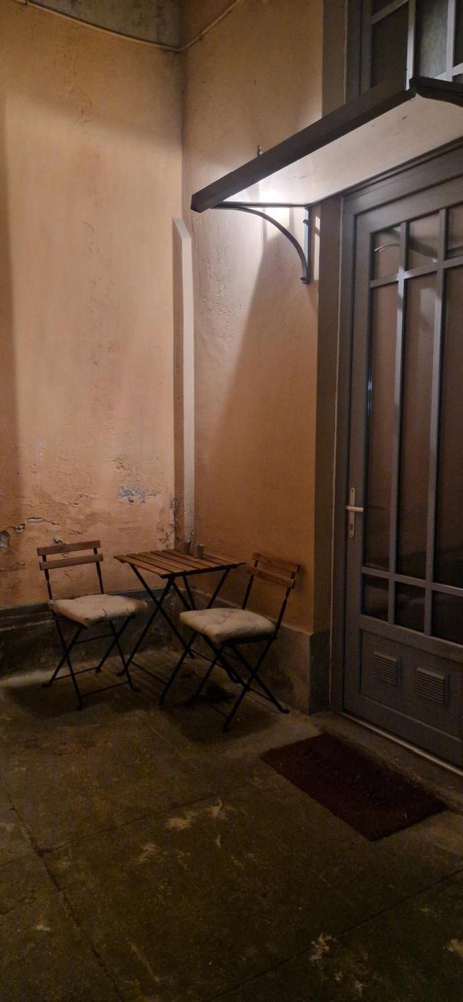 In Verticale Turin Exteriör bild